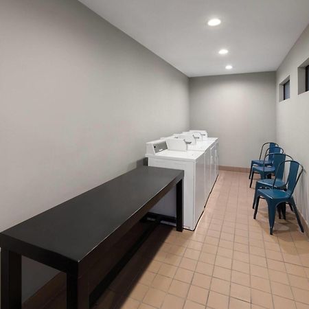 Ramada By Wyndham El Paso Otel Dış mekan fotoğraf