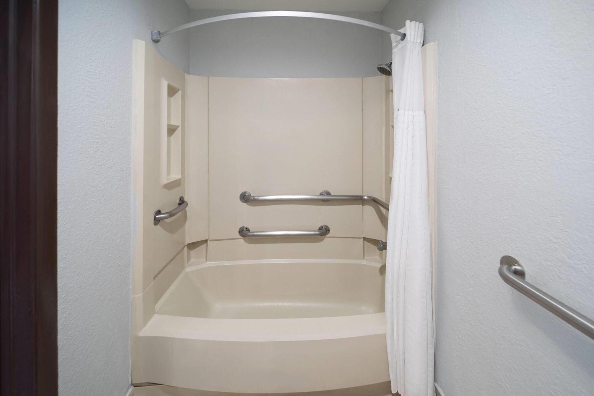Ramada By Wyndham El Paso Otel Dış mekan fotoğraf