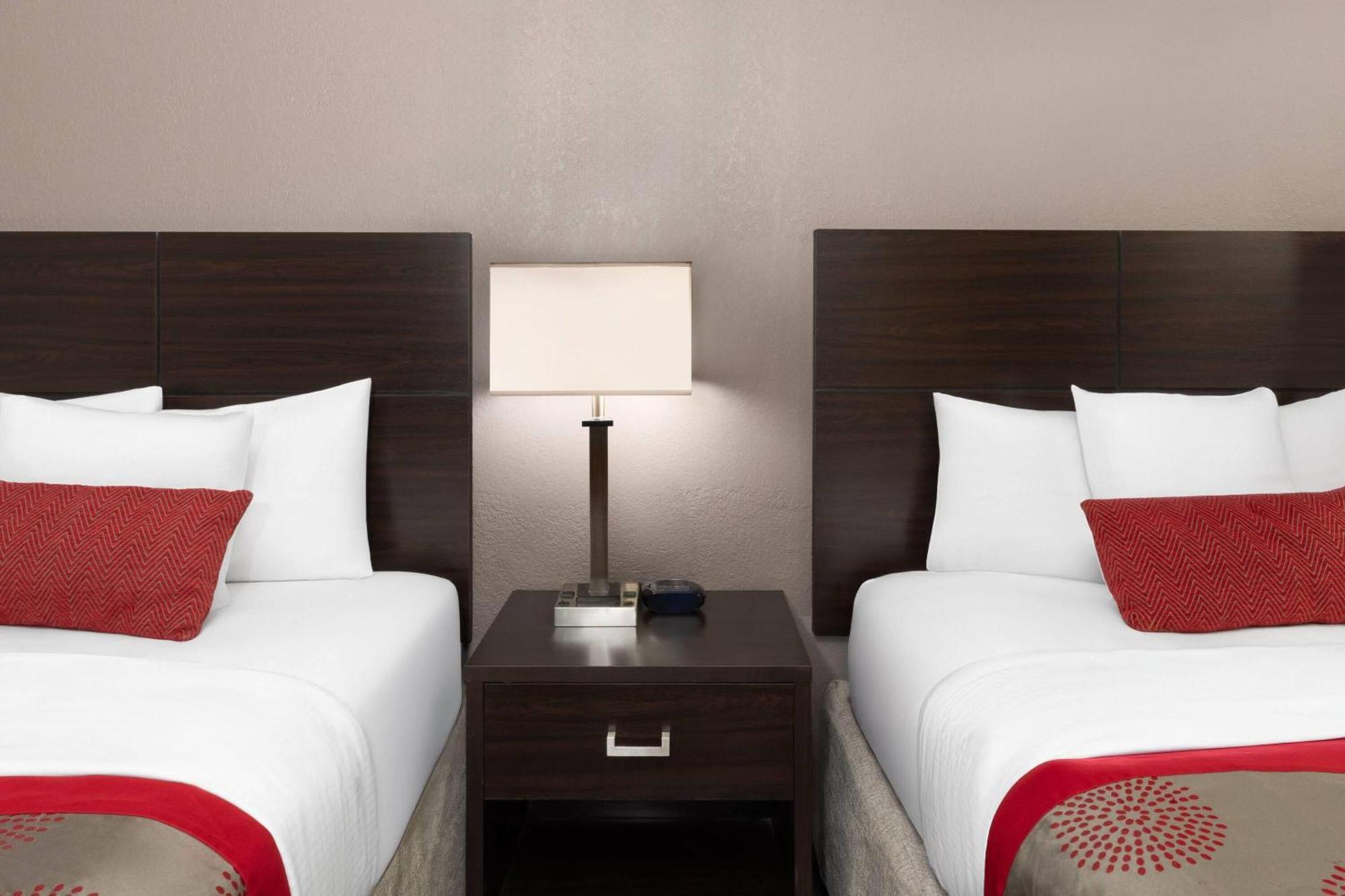 Ramada By Wyndham El Paso Otel Dış mekan fotoğraf